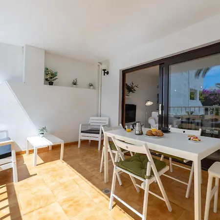 Bayside Teguisol 258 Perfect For Families Апартаменты